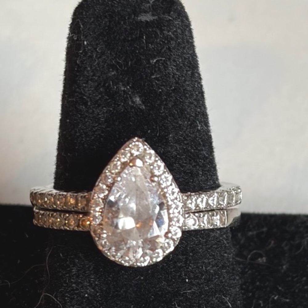 Sterling Silver S925 Pear Cut Halo Cubic Zirconia Ring Set Bridal Wedding SZ 7